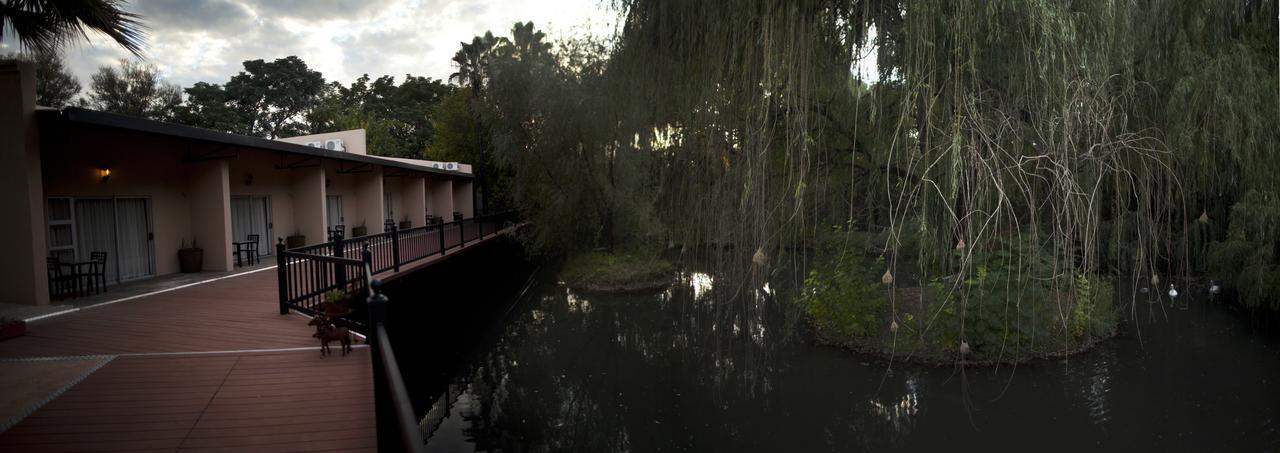 Leach Lodge Kuruman Esterno foto