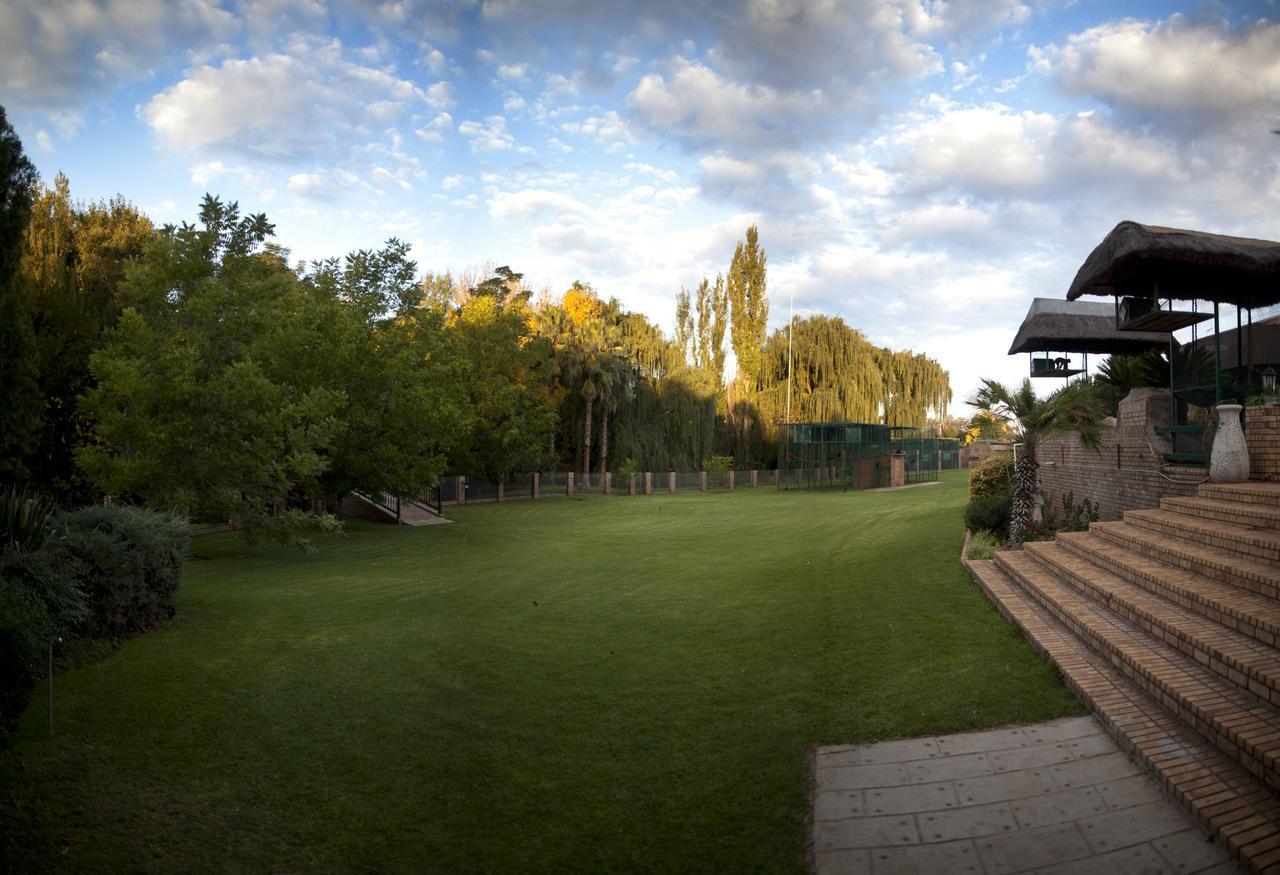 Leach Lodge Kuruman Esterno foto