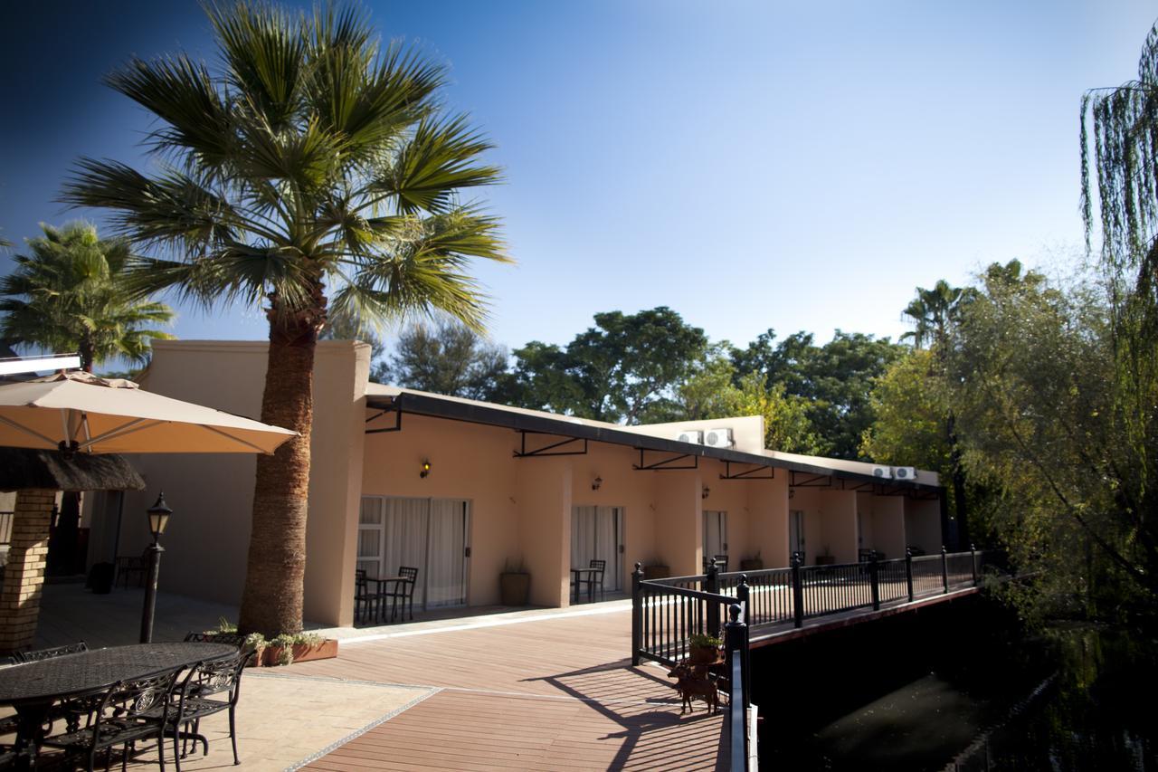 Leach Lodge Kuruman Esterno foto