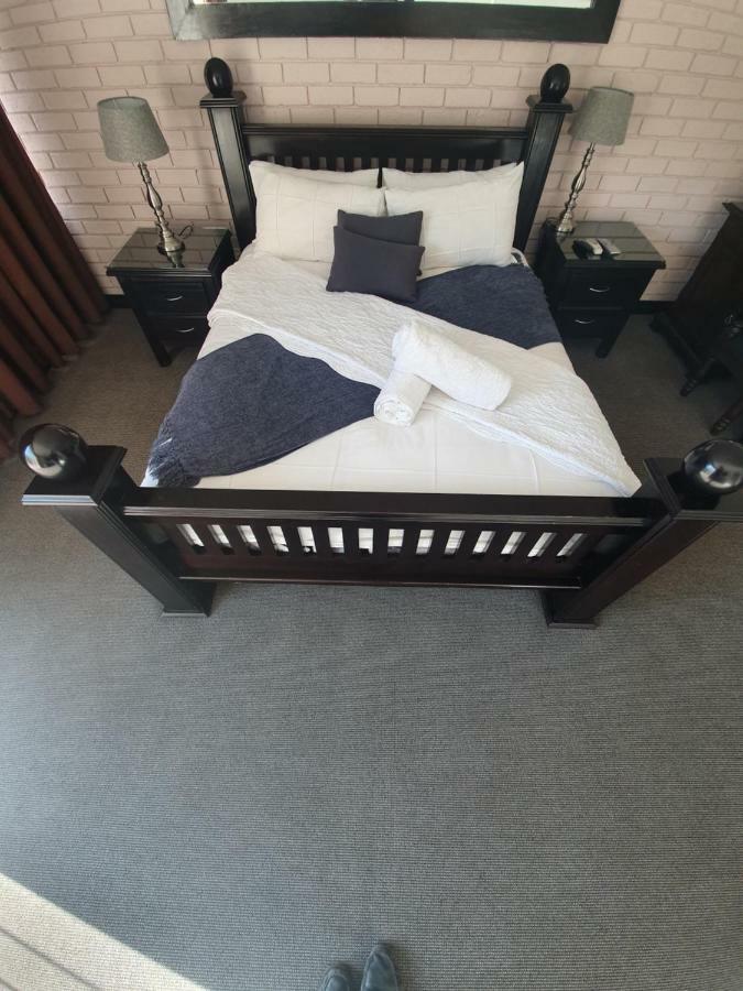 Leach Lodge Kuruman Esterno foto