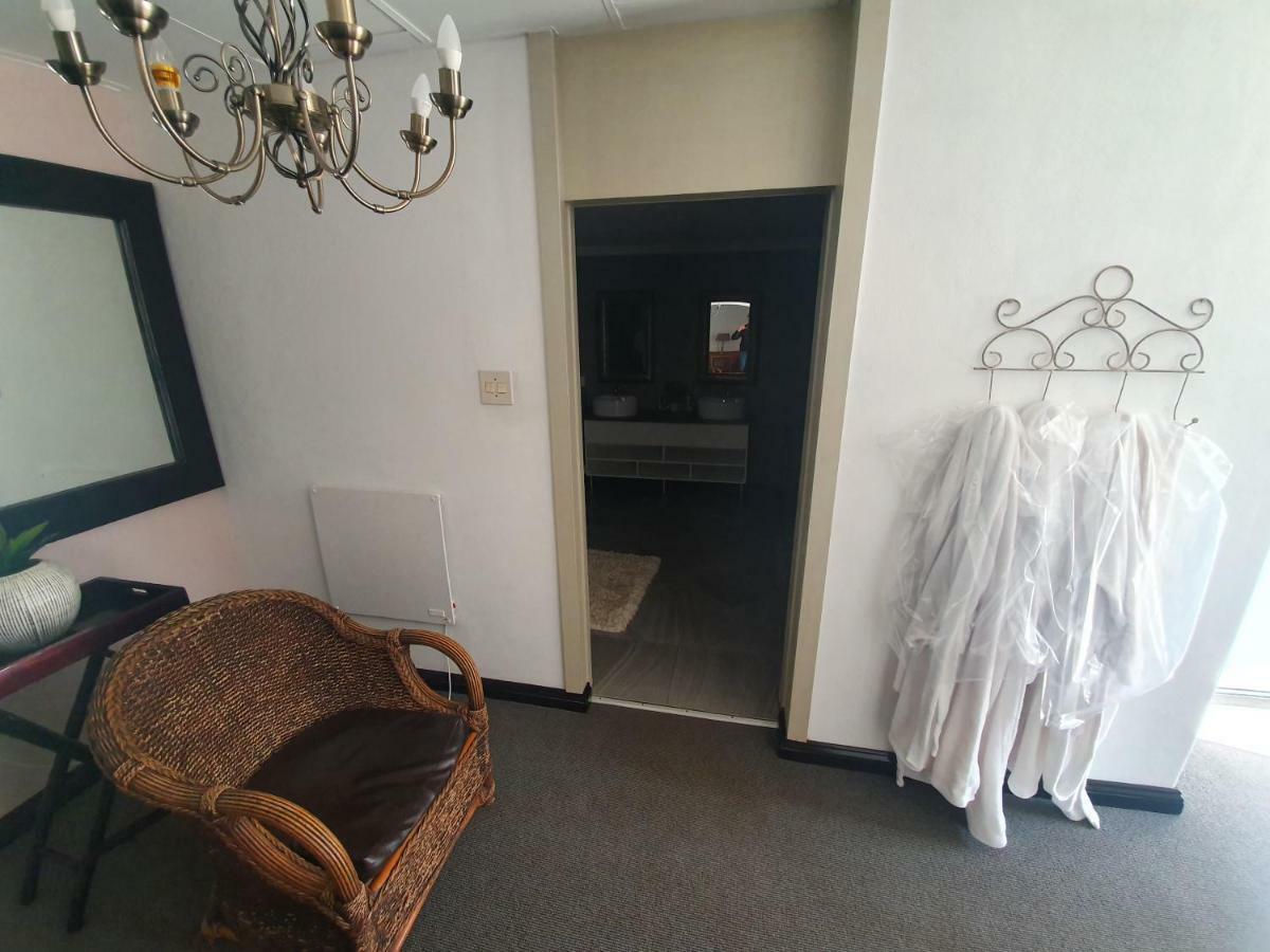 Leach Lodge Kuruman Esterno foto