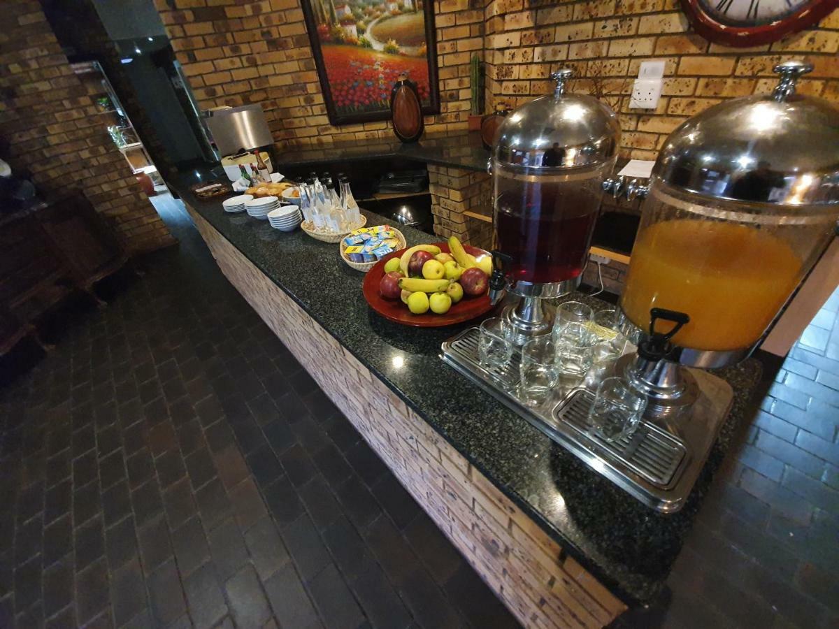 Leach Lodge Kuruman Esterno foto