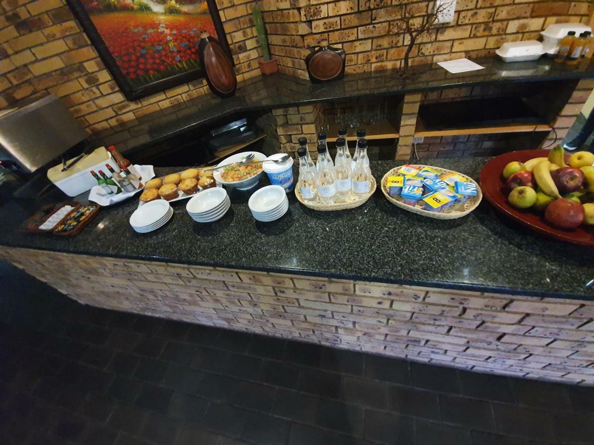 Leach Lodge Kuruman Esterno foto