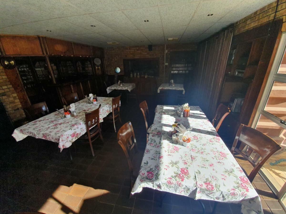 Leach Lodge Kuruman Esterno foto